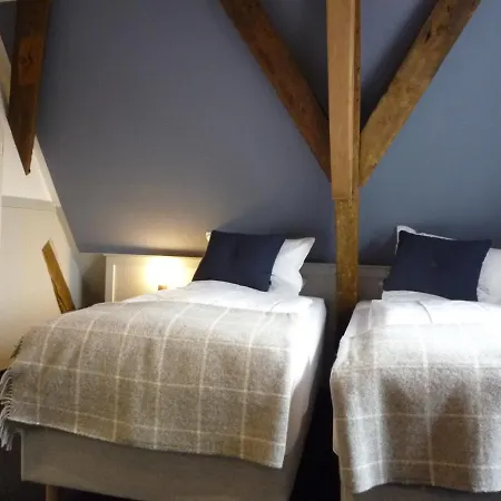 Hohes Haus Hotel 3*